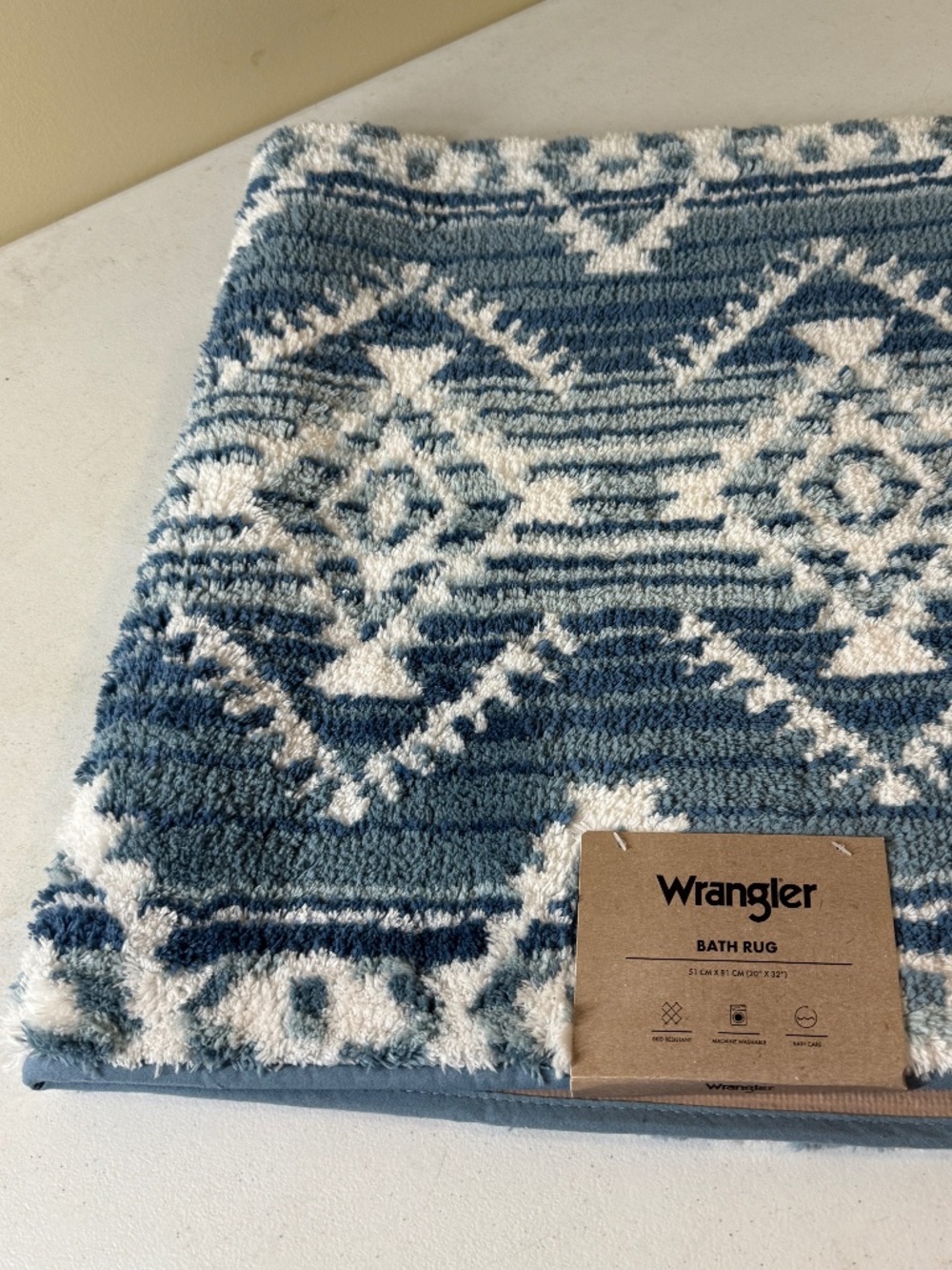 Wrangler Bath Rug Southwestern Geometric Blue White 20x32 New NWT